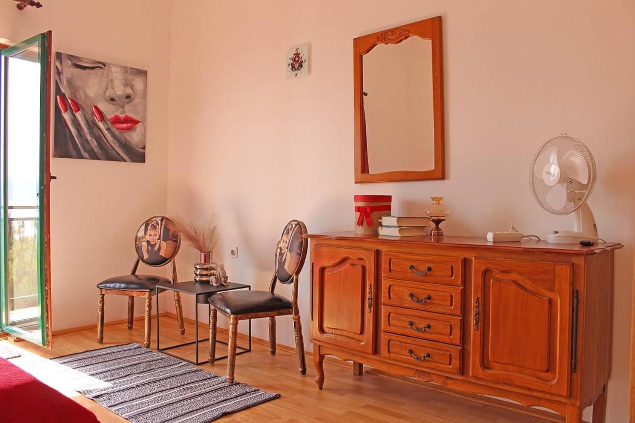 Apartments Gabriela Drvenik  Εξωτερικό φωτογραφία
