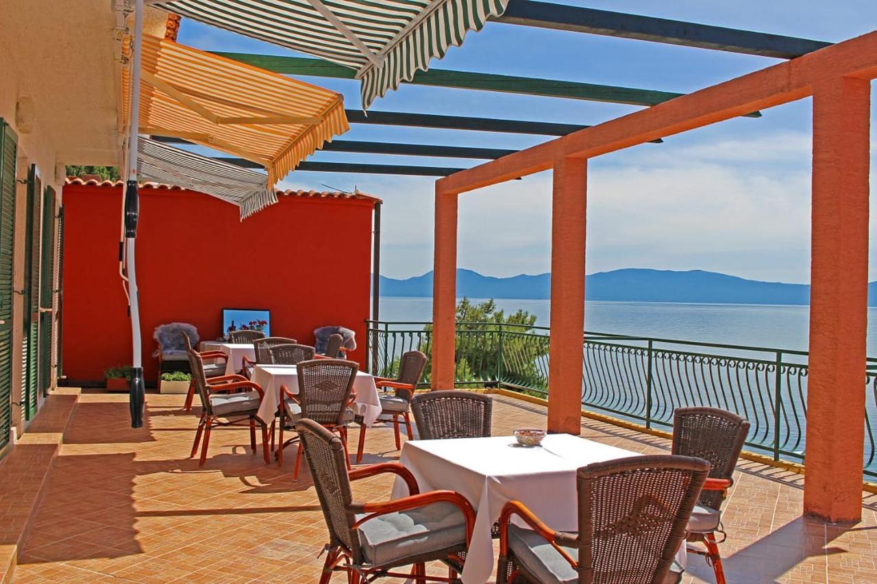 Apartments Gabriela Drvenik  Εξωτερικό φωτογραφία